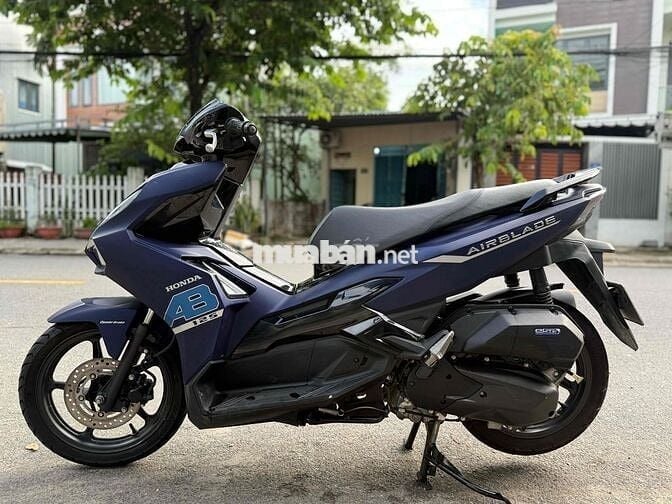 Honda Air Blade 2024 4val góp trả trước 6tr5