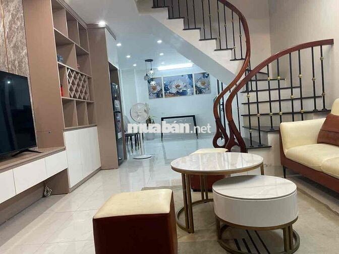 SIÊU PHẨM 50M - TRUNG TÂM BA ĐÌNH - OTO CÁCH 50M - NHỈNH 8 TỶ