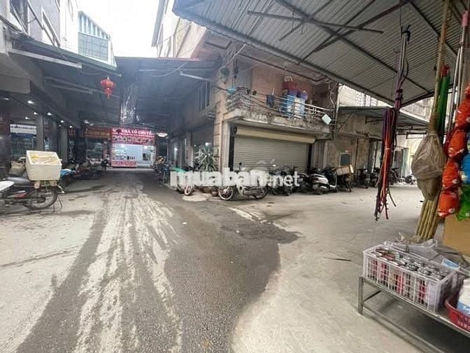 đất chính chủ.mặt chợ kinh doanh buôn bán 24/7