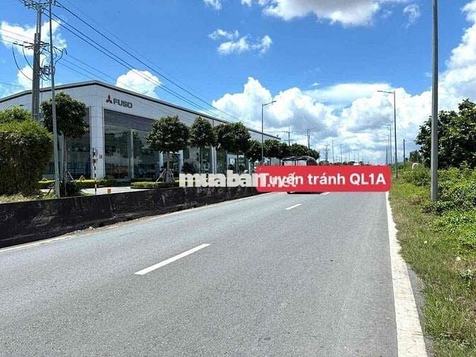 CẦN BÁN ~2,2 CÔNG ĐẤT MẶT TIỀN TUYẾN TRÁNH QL1A- PHƯỜNG LONG CHÂU, VL