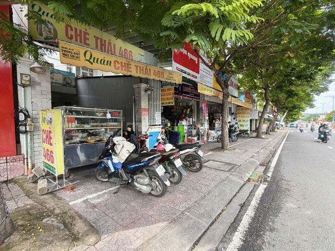 CẦN GẤP 1 NAM GIỮ XE QUÁN CHÈ TỪ 17H-23H Ở LÊ VĂN VIỆT - QUẬN 9