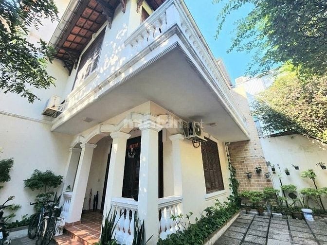 BIỆT THỰ HỒ BƠI SÂN VƯỜN - 12A1 NTMK - CAFE, NHÀ HÀNG, LƯU TRÚ