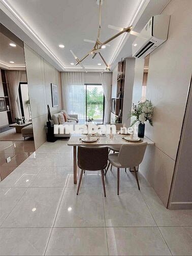 Cần bán căn hộ 2 phòng ngủ 72m2 view đẹp