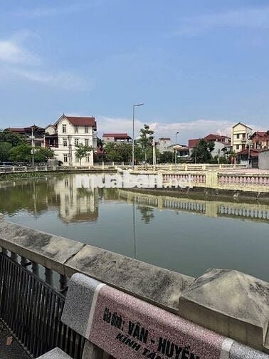 PHÂN KHÚC 3-4 TỶ,ĐẤT KIÊU KỴ ,GẦN HỒ,THOÁNG ĐẸP
