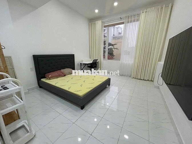 CHO THUÊ - CĂN HỘ 2PN 1PB 1WC - FULL NỘI THẤT - GẦN VÒNG XOAY ĐBP Q1