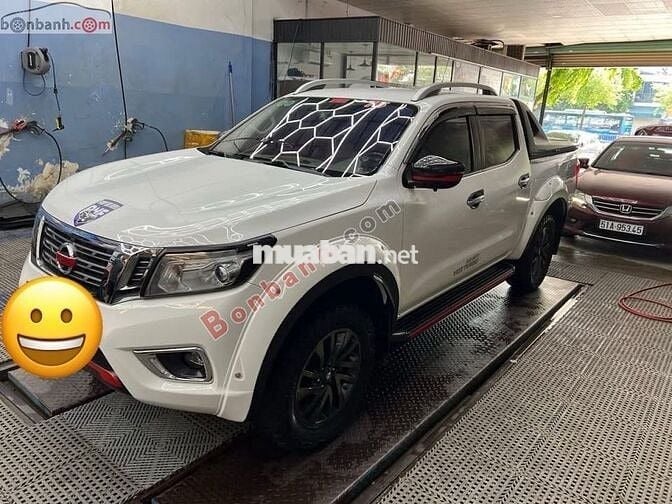 Nissan Navara VL 2.5 AT 4WD 2017