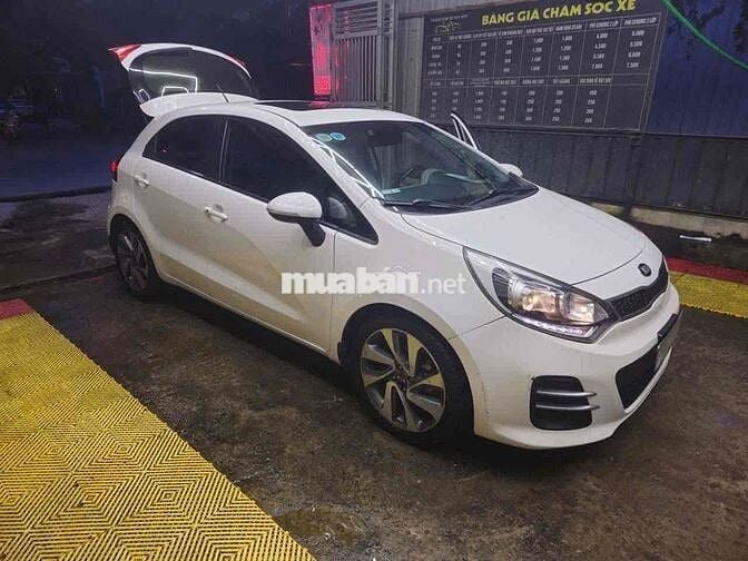 Kia Rio 2015 1.4 AT Hatchback đẹp zin!
