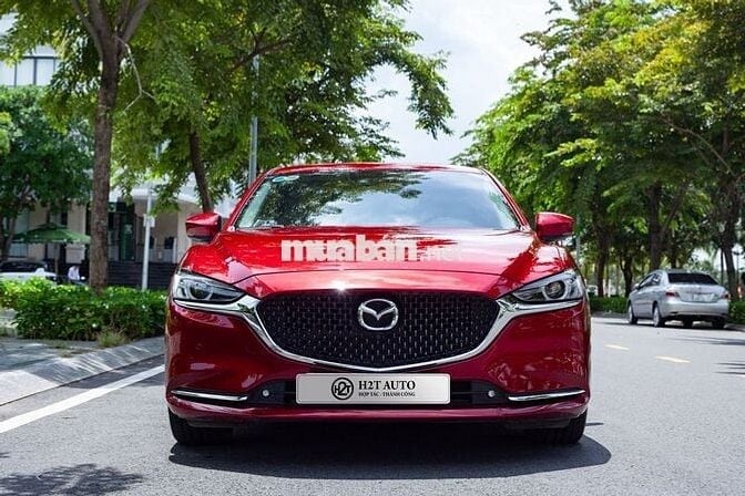 Mazda 6 Premium 2.0 AT 2022 - 32000 km