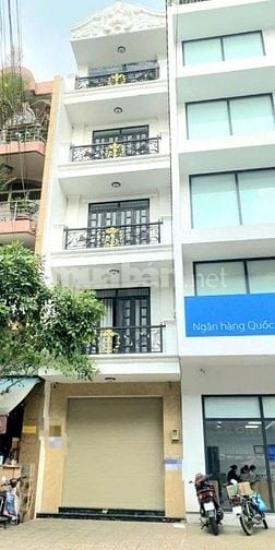 Cần cho thuê nhà ngay MT đường Bàu Cát P. 12 Q. Tân Bình 
