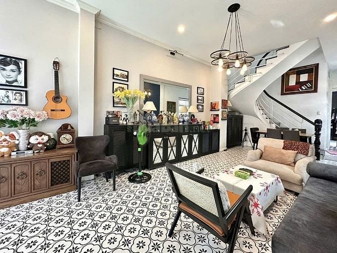  NHÀ GÓC – KHU ẨM THỰC PHAN XÍCH LONG, MT HOA LAN, GIÁ 26,5 TỶ