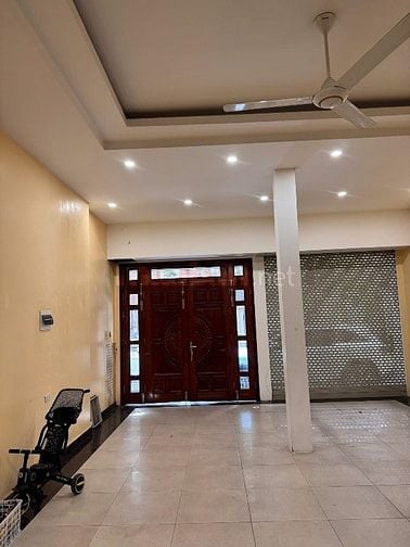 103m2, Nhà sang, cửa rộng TT Cầu Giấy, an sinh, kinh doanh vượng phát