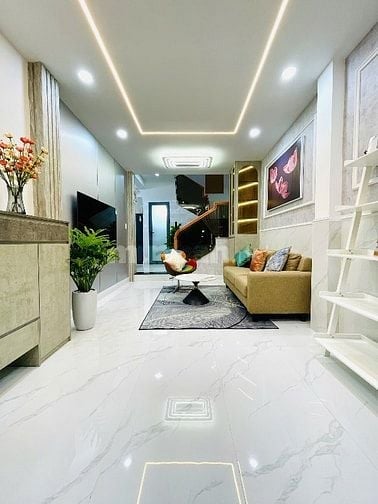 ⭐️Nhà 3 Lầu tuyệt đẹp Cao cấp hẻm xe hơi Lý Chính Thắng, P7, Q.3.