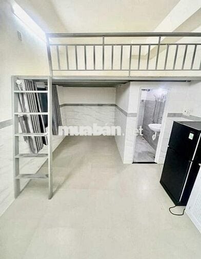 tìm 1 b nữ ở ghép hiện tại đang có 2 b