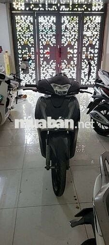 Thanh lý xe sh 150 2018 nhanh gọn lẹ biển 94