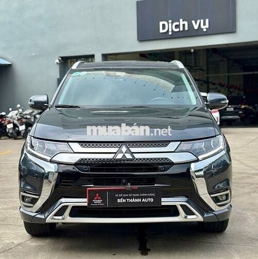 Mitsubishi Outlander Pre 2023 màu đen-30000km