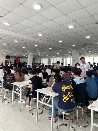 Tuyển gấp 500 lao động sx điện tử tại cty Compal