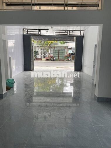 Cho thuê nhà mặt tiền đường đồng văn cống, vị trí đẹp