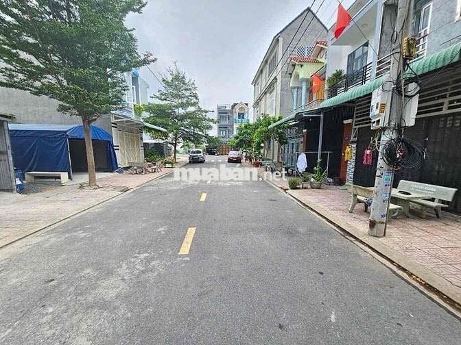 Đất 94,2m2(ngang6,93m) KDC Lê Phong,gần ngã tư Chiêu Liêu