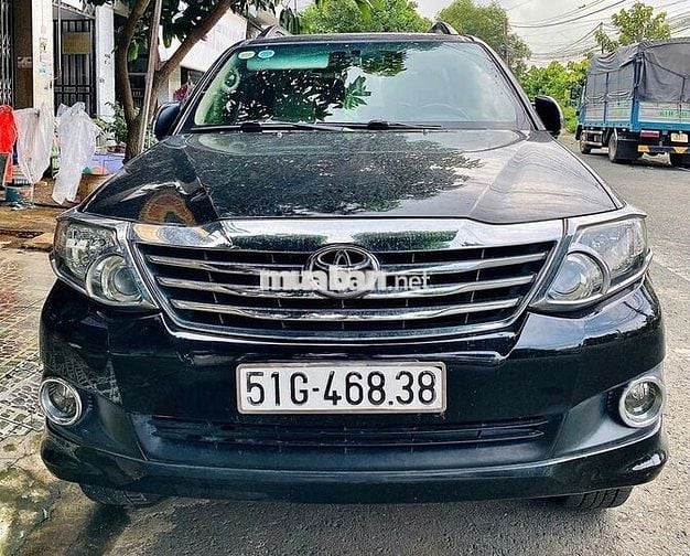 Toyota Fortuner 2014 2.7V 4x2 AT - 176000 km