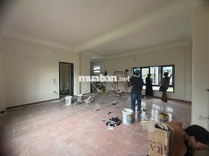 CHO THUÊ MẶT BẰNG KINH DOANH DIỆN TÍCH RỘNG QUẬN 7