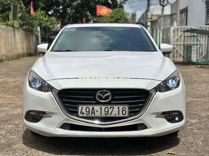 Mazda 3 sản xuất 2018 siêu lướt