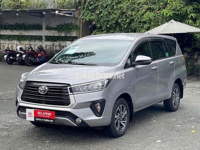 Toyota Innova 2022 E 2.0 MT - 41000 km