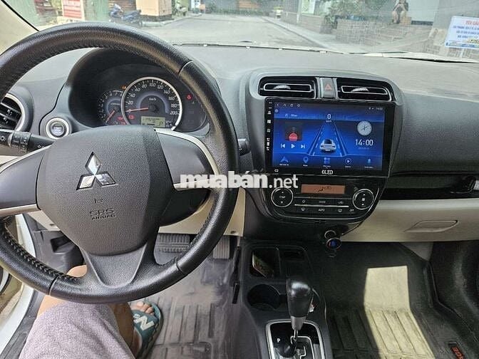 Ga đình bán Mitsubishi Mirage đời 2015 số tự động