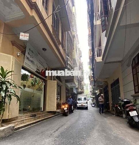 Siêu hiếm nhà Phố Huế - Bạch Mai - 52m2 - 5 tầng, 7 ngủ - giá hơn 8 ty