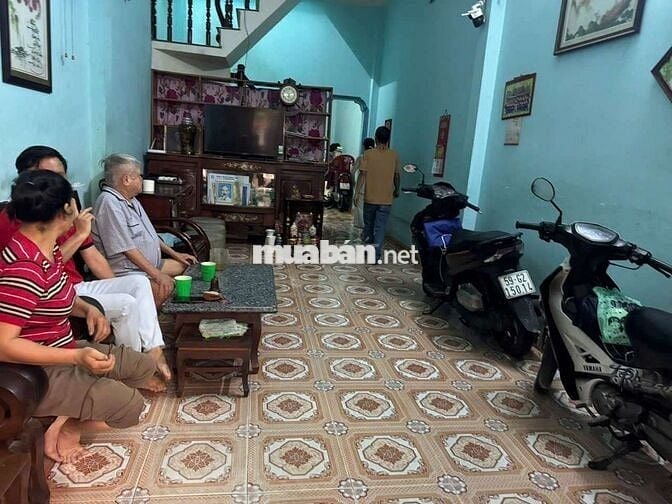 Mặt tiền đường nhựa lớn Dương Thị Mười gần Nguyễn ảnh thủ