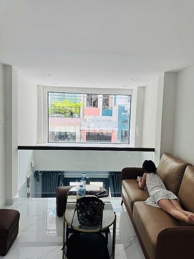 Bán nhà MTKD – Nhật Tảo, P8, Q10 – 5 tầng – nhà mới đẹp