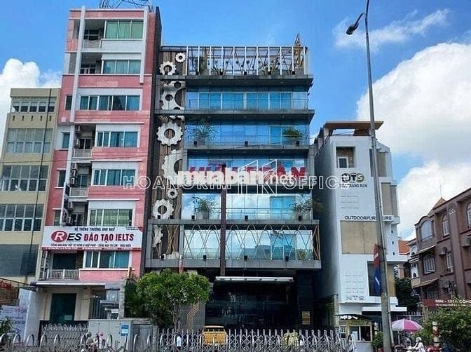 Thuê văn phòng Quận Tân Bình, Cộng Hòa 90–180m² full nội thất