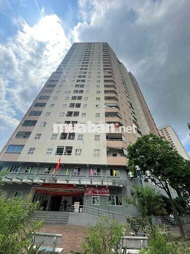 Bán căn hộ CT2B Thạch Bàn,diện tích 75m,2PN,giá hơn 4 tỷ.