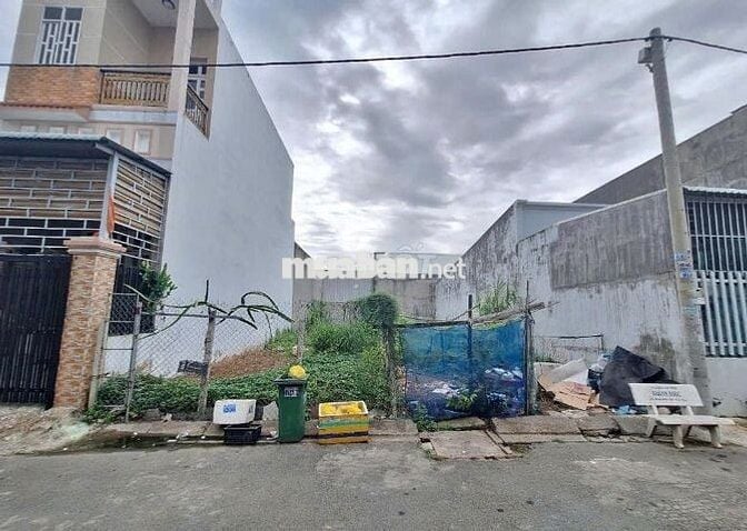 Bán Lô Đất Hẻm Xe Hơi 100m2 Hẻm 874  Nguyễn Văn Tạo, Nhà Bè.