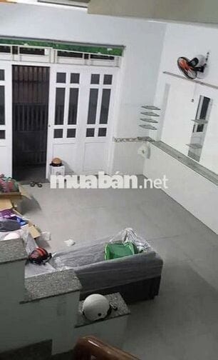 Bán gấp nhà diện tích rộng giá rẻ hẻm 3m cách đường chính 50m