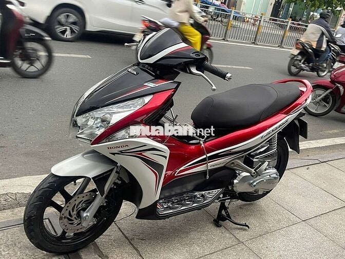 Honda air blade FI 2012 mới 90% Bstp chính chủ