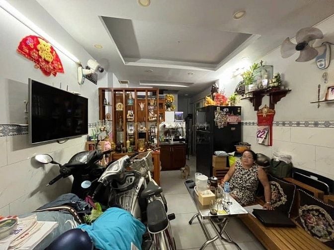 Căn nhà tại 3/2 Quận 10 Ở hay kinh doanh đều thuận lợi -  GIÁ 1,41 Tỷ