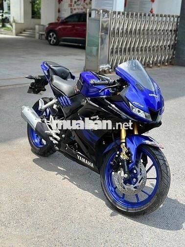 xe R15v3 đk 2021 mới k tỷ vết