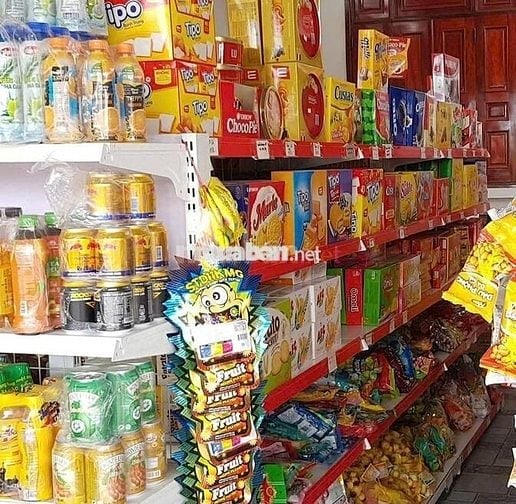 Sang nhượng cửa hàng tạp hóa 270 triệu