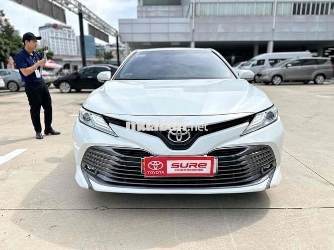 Toyota Camry 2019 2.5Q -xe Hãng BH 1 năm đẹp
