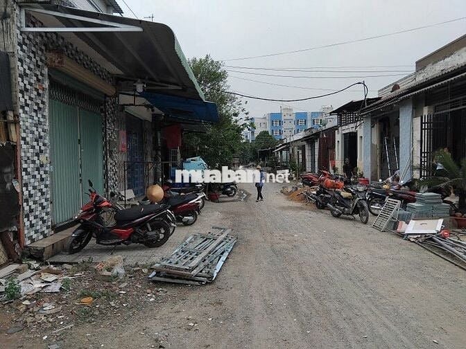chủ kẹt tiền bán gấp lô đất 100m2- giá chỉ 1 tỷ 200- chợ vĩnh lộc b