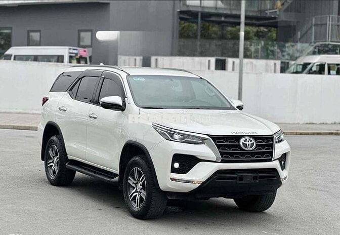 Toyota Fortuner 2020 2.4G 4x2 AT - 49000 km