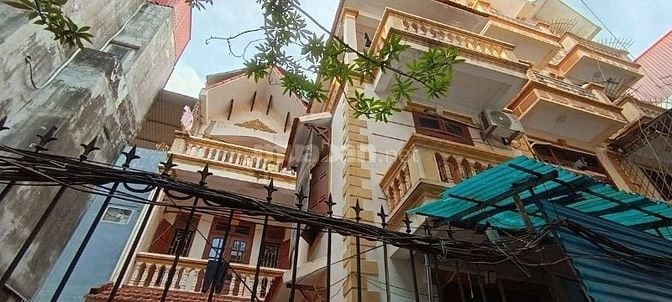 Bán nhà 113m, 3 tầng, mặt tiền 9m; ngõ 3m; giá chào 19,8 Tỷ