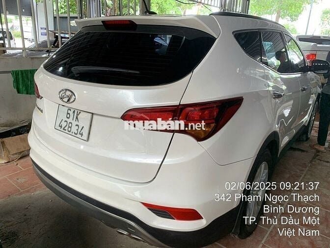 Hyundai Santa Fe 2016 2.4L 4WD - 156658 km