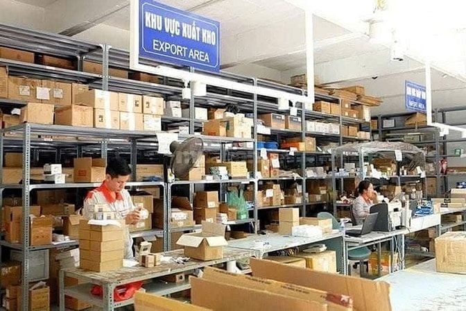 CẦN NHÂN VIÊN NAM/NỮ LÀM TẠI KHO KHU VỰC BÌNH TÂN. TÂN BÌNH