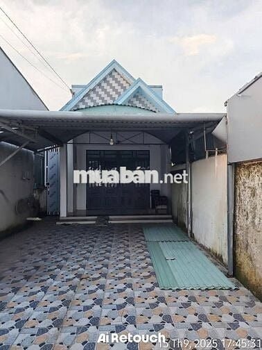Cần bán gấp căn nhà cấp 4 ở gần TT. chợ Trảng Bàng 150m2 SHR giá 835tr