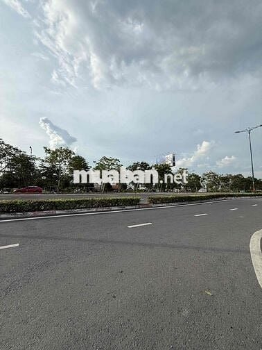 Nhà 3 Tầng Cạnh Gigamal-Phạm Văn Đồng-168M2-Phường HBC chỉ 18,5 T..ỷ