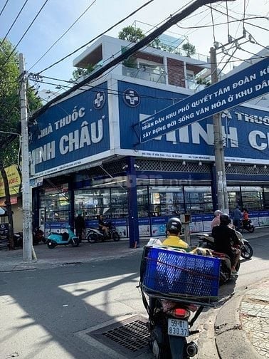 Bán góc 2 mặt tiền Trường Chinh ngay khu Bàu Cát - DT 10x10m giá 13 tỷ