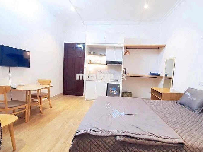 CCMN PHỐ TỨ LIÊN. 30M2. BAN CÔNG . THANG BỘ . GIÁ 4TR5