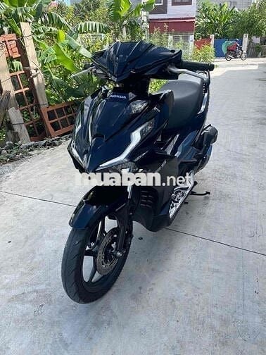Cần bán ab 2024 1 chủ zin hết cả xe