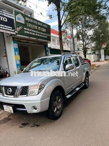 Nissan Navara 2011 số sàn 2 cầu  - 1777777 km